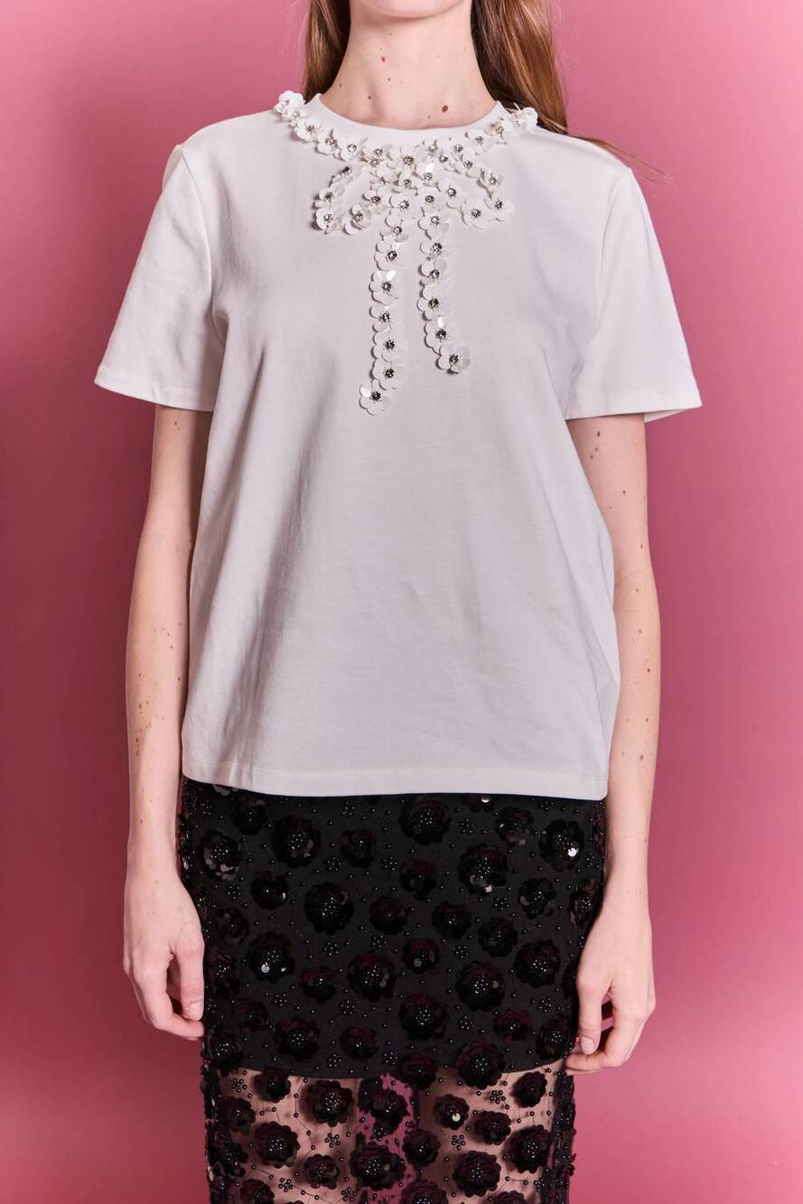 NEW ENGLISH FACTORY floral bow detail top in white